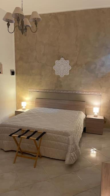 Mona House Accogliente Casa Vacanza パレルモ エクステリア 写真