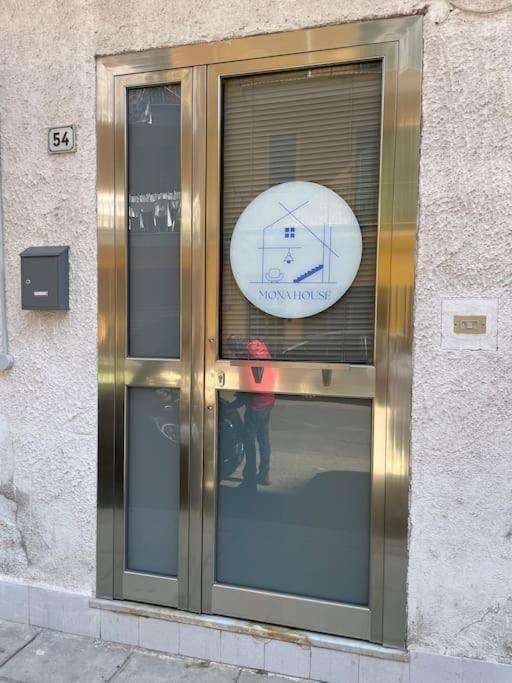 Mona House Accogliente Casa Vacanza パレルモ エクステリア 写真